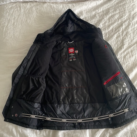 686 ski/snowboard jacket - Picture 2 of 6